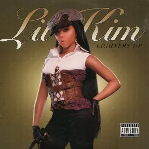 Lil Kim Lighters Up
