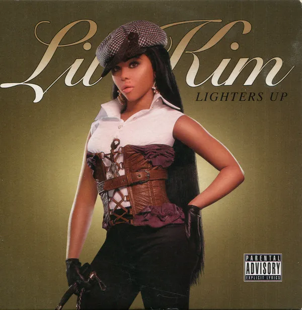 Lil’ Kim – Lighters Up