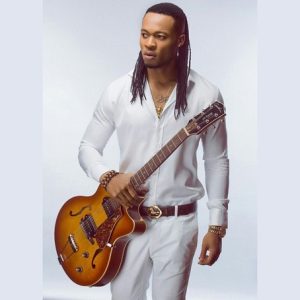 Flavour Kwarikwa (ft. M Jay, Wagga G, Elense, Jah Dey) + Remix (ft. Fally Ipupa)